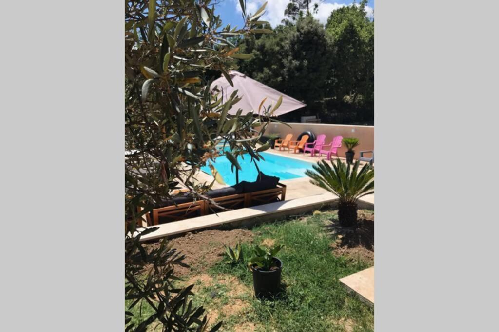 Logement Attenant A Une Villa T2 Avec Terrasse . Besse-sur-Issole المظهر الخارجي الصورة