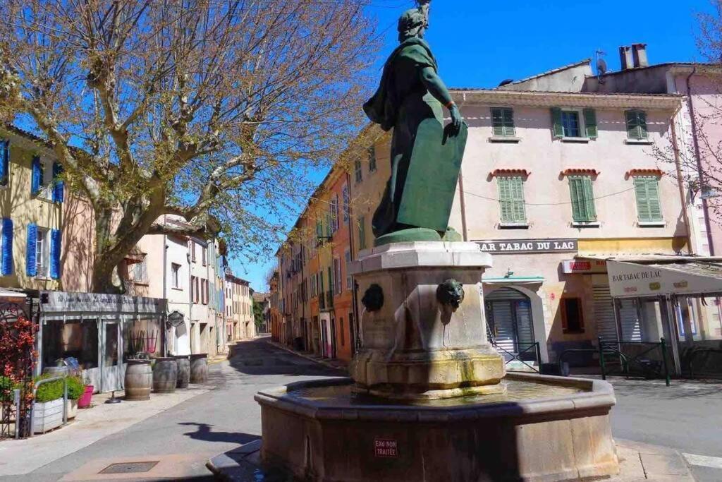 Logement Attenant A Une Villa T2 Avec Terrasse . Besse-sur-Issole المظهر الخارجي الصورة